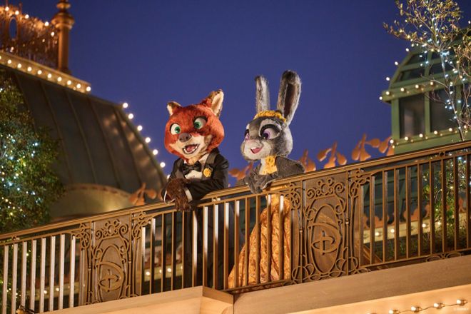 章已启美妆、香氛与腕表共赴闪耀时刻PG麻将胡了“伊”手快报 节庆序(图11)