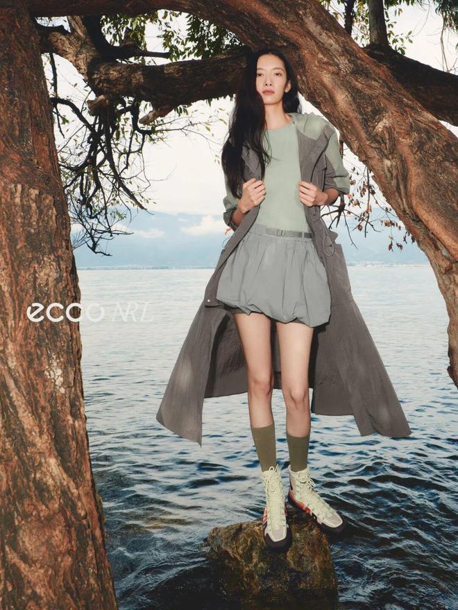 章已启美妆、香氛与腕表共赴闪耀时刻PG麻将胡了“伊”手快报 节庆序(图28)